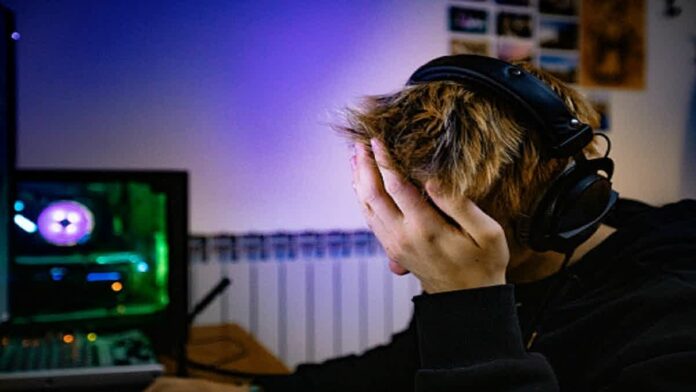 Contoh Internet Addiction Disorder Beserta Cara Mengatasinya